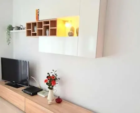 Sleeps 6 Pool Air Con Wifi Villa *